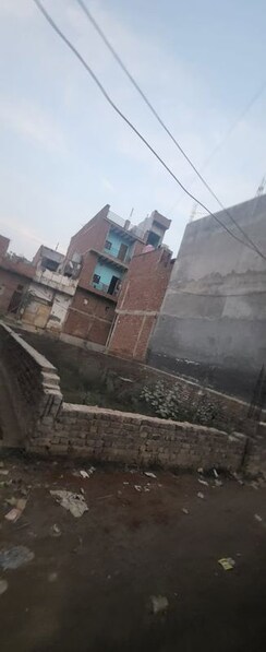 Plot For Sale in Dlf Ankur Vihar