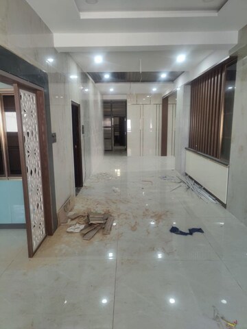 Room in 3 BHK Independent House at Gaurav Greens, Mira Road – for Rent