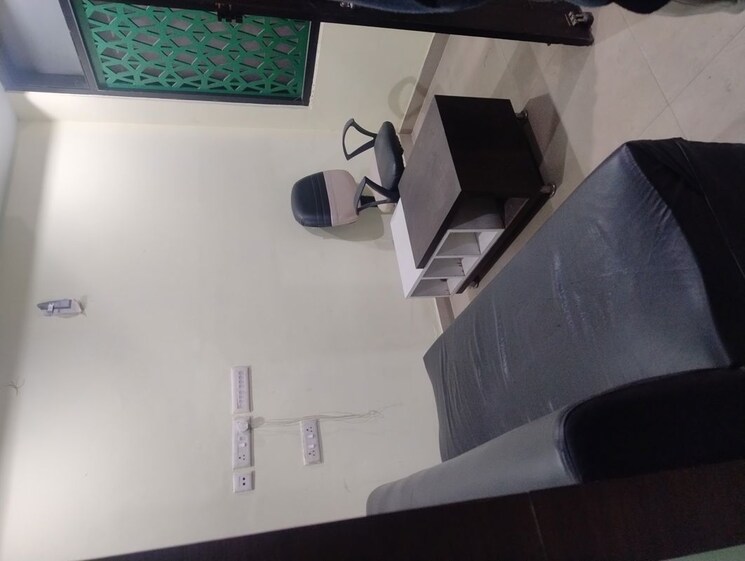 Team Area, dlf-vibhuti-khand Commercial Office Space 450 Sq.Ft. In Gomti Nagar Lucknow 9774662