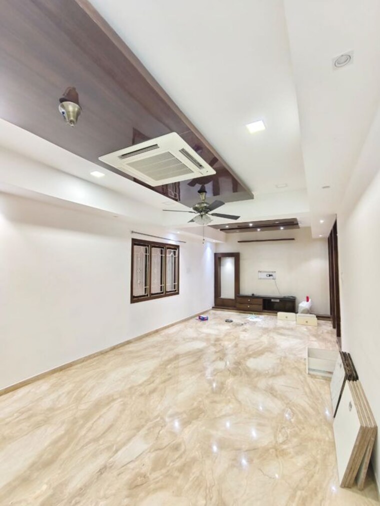 Room, begumpet 3 Bedroom 1850 Sq.Ft. Apartment In Begumpet Hyderabad 9774666