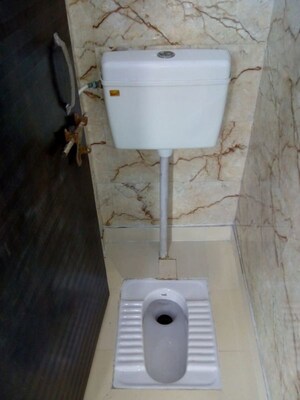 Bathroom in 1 BHK Apartment at Molarband Extension – for Rent