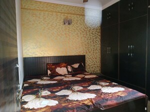 Bedroom in 1 BHK Apartment at Molarband Extension – for Rent