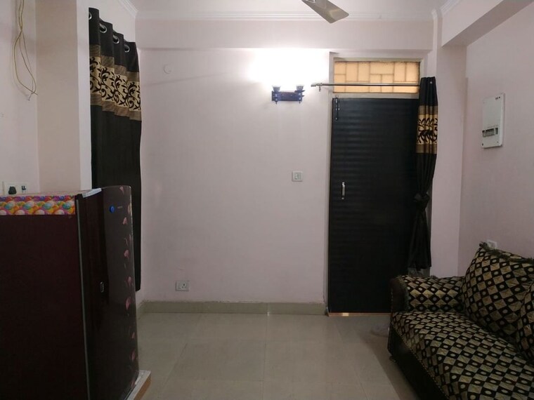 Living Room, molarband extension 1 Bedroom 516 Sq.Ft. Apartment In Molarband Extension Delhi 9774676