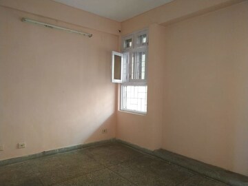 Room in 1 BHK Apartment at Jasola Vihar – for Rent