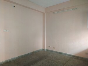 Room in 1 BHK Apartment at Jasola Vihar – for Rent