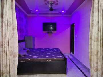 Bedroom in 1 BHK Apartment at Sarita Vihar – for Rent