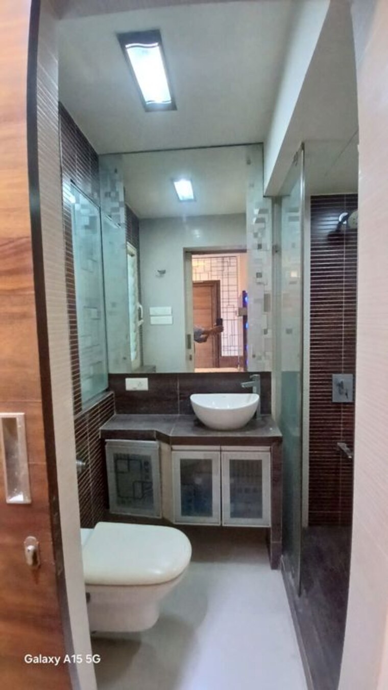 Bathroom, kanakia-challengers 3 Bedroom 1325 Sq.Ft. Apartment In Kandivali East Mumbai 9774692