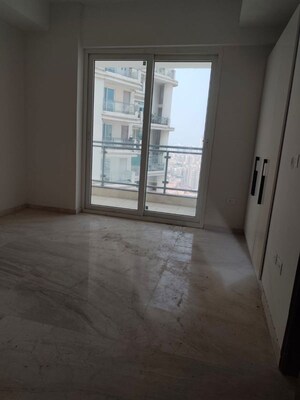 Room in 3 BHK Apartment at Mahagun Mezzaria, Sector 78 – for Rent
