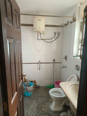 Bathroom in 2 BHK Apartment at Ansal Sushant Estate, Sector 52 – for Rent
