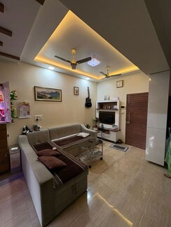 2 BHK Apartment For Sale in Poonam Complex