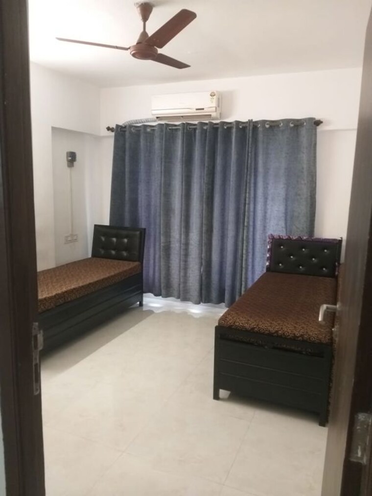 Room, veera desai industrial estate Pg For Boys In Veera Desai Industrial Estate 9774732
