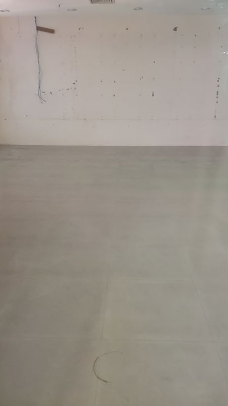 Retail Shop For Rent in Natural Awas