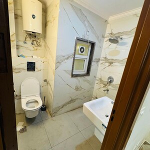 Bathroom in 2 BHK Builder Floor at Sector 52 – for Rent