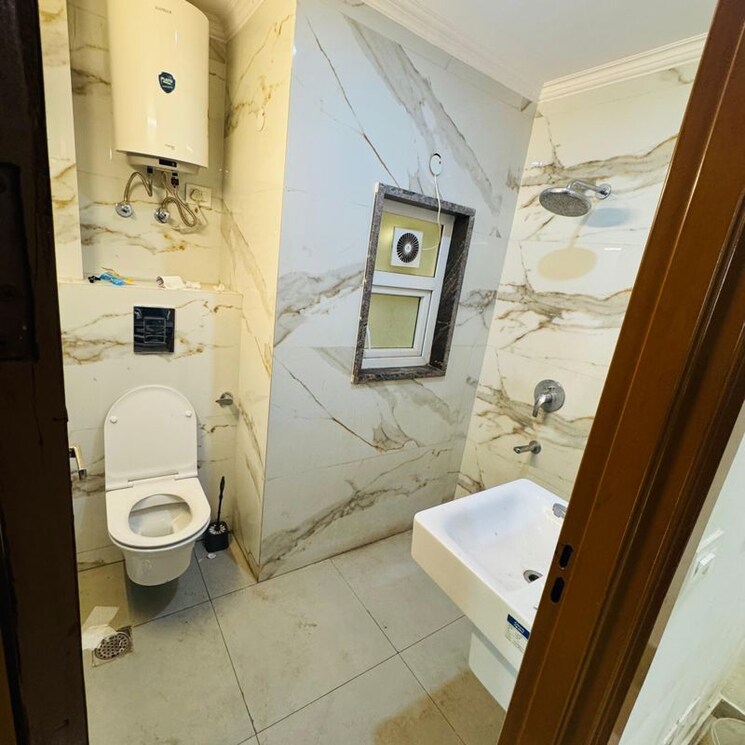 Bathroom, sector 52 2 Bedroom 900 Sq.Ft. Builder Floor In Sector 52 Gurgaon 9774757