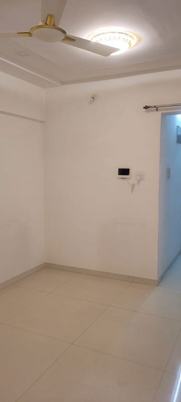 Room in 1 BHK Apartment at GK Arise, Punawale – for Rent