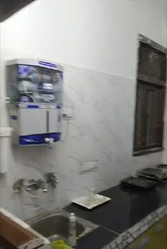1 BHK + Extra Room Builder Floor For Rent in Patel Nagar