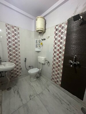 Bathroom in 3 BHK Builder Floor at Vaishali Sector 2 – for Rent
