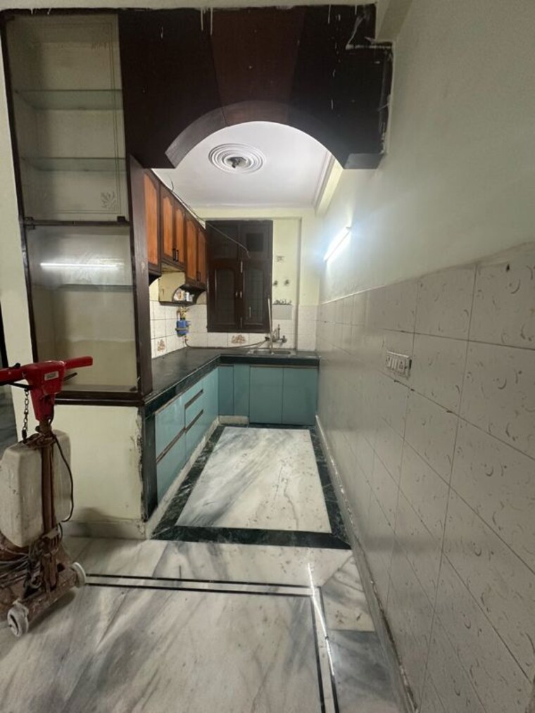 Kitchen, vaishali sector 2 3 Bedroom 1250 Sq.Ft. Builder Floor In Vaishali Sector 2 Ghaziabad 9774752