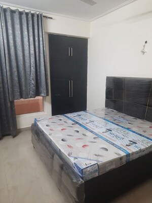 Bedroom in 2 BHK Builder Floor at RWA Apartments Sector 40, Sector 40 – for Rent
