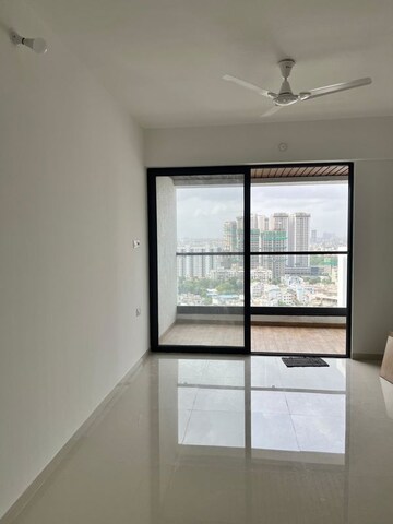 Room in 2 BHK Apartment at Majestique Signature Towers, Balewadi – for Rent