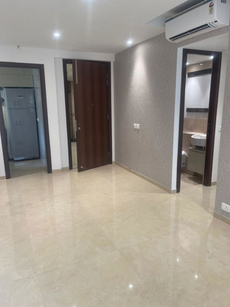 Room, hiranandani-highland 3 Bedroom 800 Sq.Ft. Apartment In Powai Mumbai 9774821