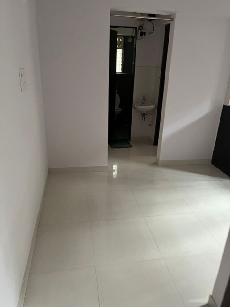 Living Room, rahu-nisarg-society 2 Bedroom 957 Sq.Ft. Apartment In Warje Pune 9774882