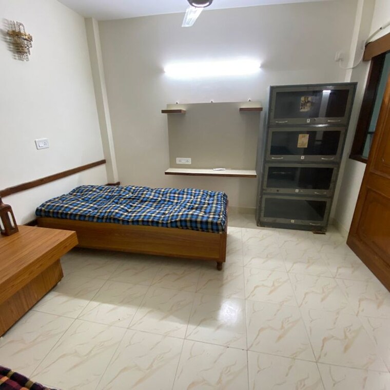 Living Room, gautam nagar 1 Bedroom 70 Sq.Yd. Builder Floor In Gautam Nagar Delhi 9774942