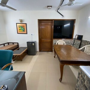 Team Area in 1 BHK Builder Floor at Gautam Nagar – for Rent