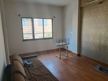 Room in 2 BHK Apartment at Seetai Garden, Karve Nagar – for Rent