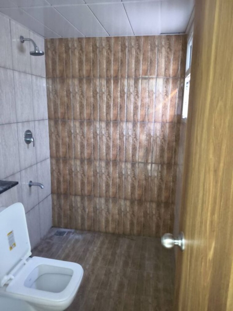 Bathroom, prestige-finsbury-park-hyde 2 Bedroom 950 Sq.Ft. Apartment In Bagaluru Bangalore 9774946