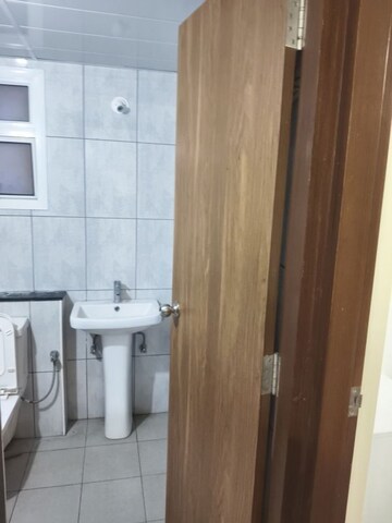 Bathroom in 2 BHK Apartment at Prestige Finsbury Park Hyde, Bagaluru – for Rent