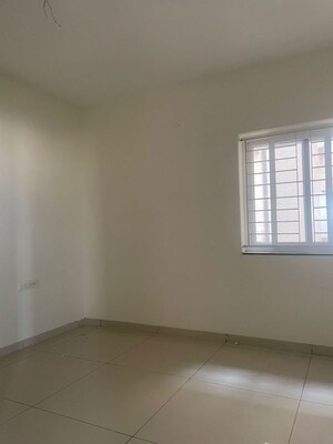 Room in 2 BHK Apartment at DSR Park Ridge, Nallagandla – for Sale