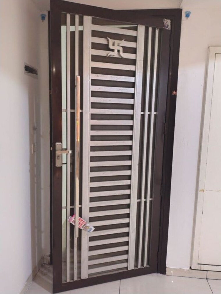 Balcony, sector 16 greater noida 3 Bedroom 1350 Sq.Ft. Apartment In Sector 16 Greater Noida Greater Noida 9774978