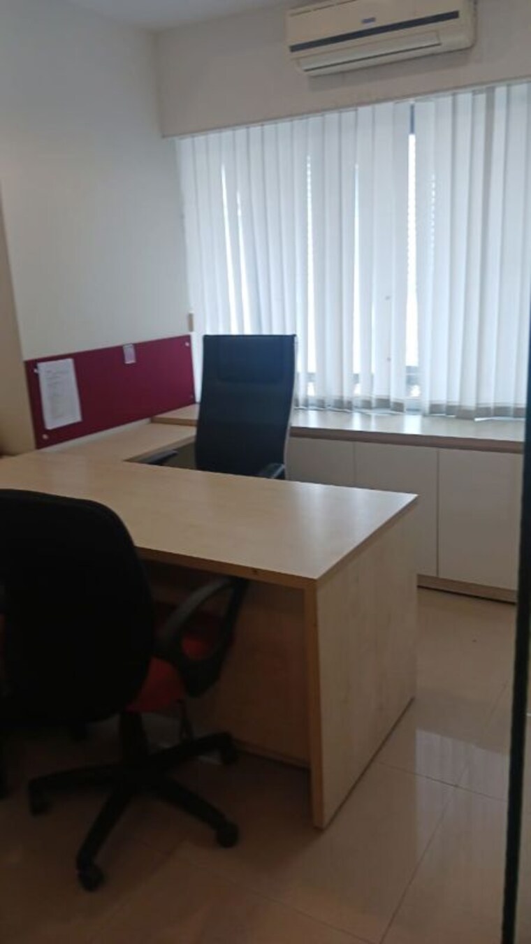 Team Area, bhandup west Commercial Office Space 870 Sq.Ft. In Bhandup West Mumbai 9775016