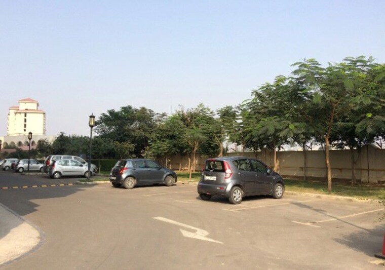  Parking, dlf-new-town-heights-town-houses 3 Bedroom 1930 Sq.Ft. Apartment In Sector 86 Gurgaon 9774537