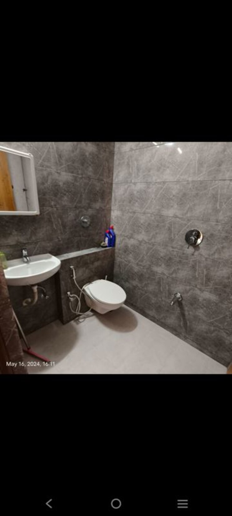 Bathroom, goyal-orchid-blues 3 Bedroom 1500 Sq.Ft. Apartment In Shela Ahmedabad 9775050
