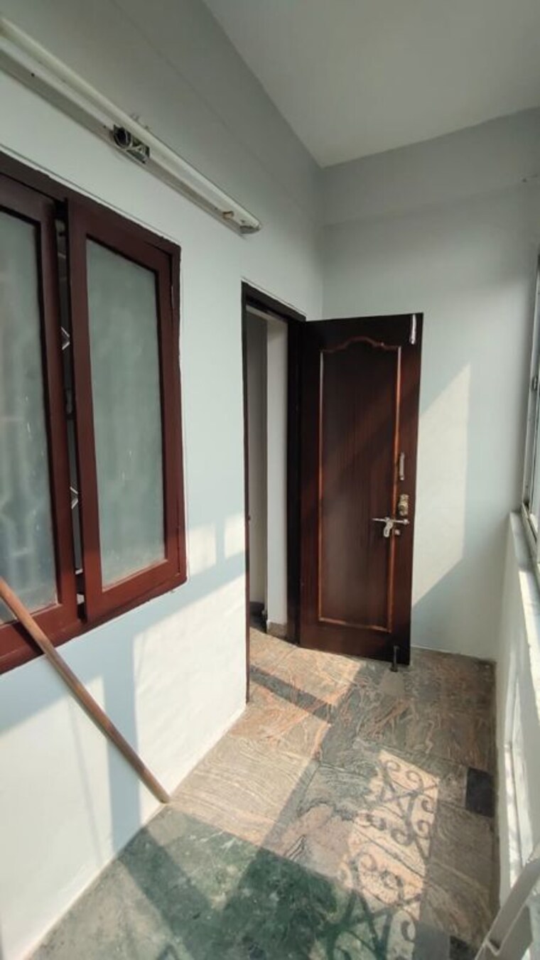 Room, begumpet 3 Bedroom 1800 Sq.Ft. Apartment In Begumpet Hyderabad 9775051