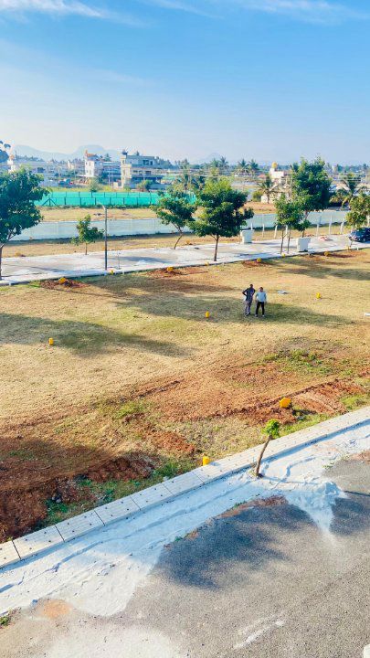 Plot For Sale in Devanahalli