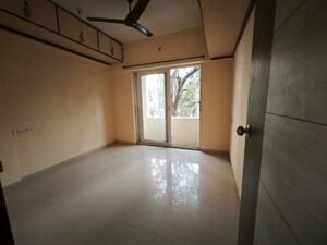 Room in 3 BHK Apartment at Sainath Nagar – for Rent