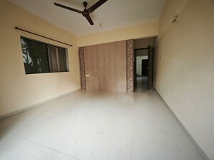 Room in 3 BHK Apartment at Sainath Nagar – for Rent