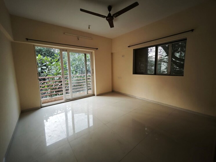 Room, sainath nagar 3 Bedroom 1100 Sq.Ft. Apartment In Sainath Nagar Mumbai 9775079