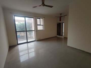 3 BHK Apartment For Rent in Raheja Teachers Apartments, Sector 31