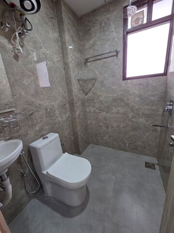 Bathroom in 3 BHK Apartment at Pioneer Park Phase 1, Sector 61 – for Sale