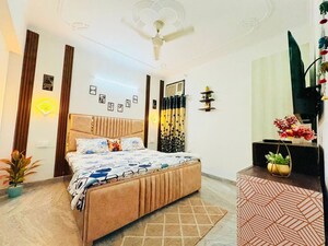 Bedroom in 1 BHK Builder Floor at Saket – for Rent