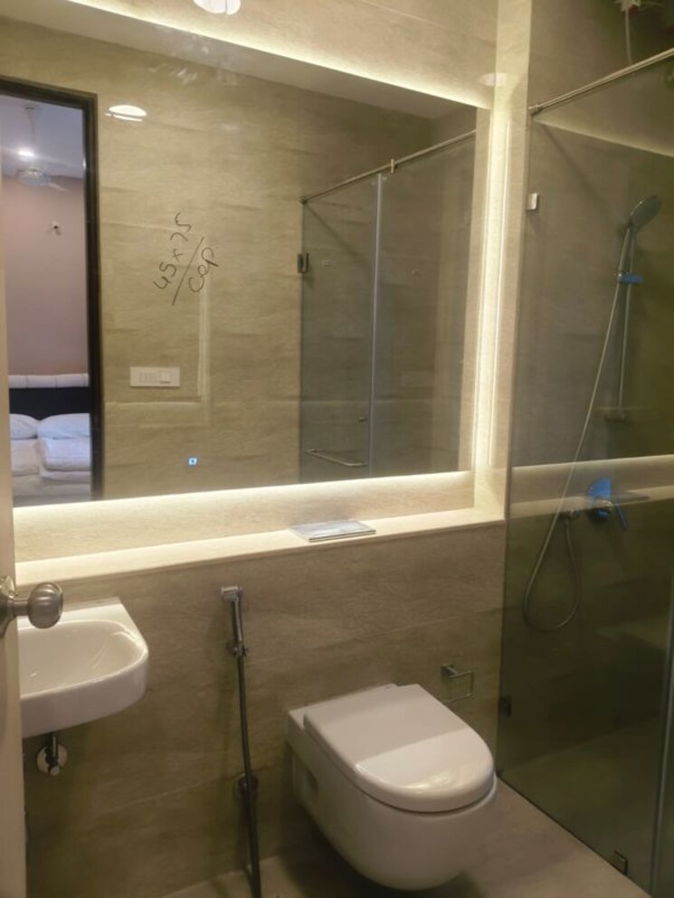 Bathroom, adani-ten-bkc 3 Bedroom 1113 Sq.Ft. Apartment In Bandra East Mumbai 9775149