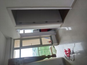 Furnished Amenities in 3 BHK Apartment at BPTP Park Elite Premium, Sector 84 – for Rent