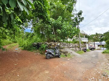  Plot – Exterior View View at Nettayam - for Sale