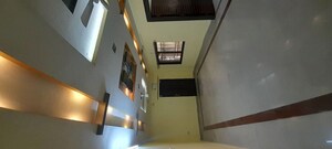 Room in 3 BHK Apartment at Vidhan Sabha Marg – for Sale