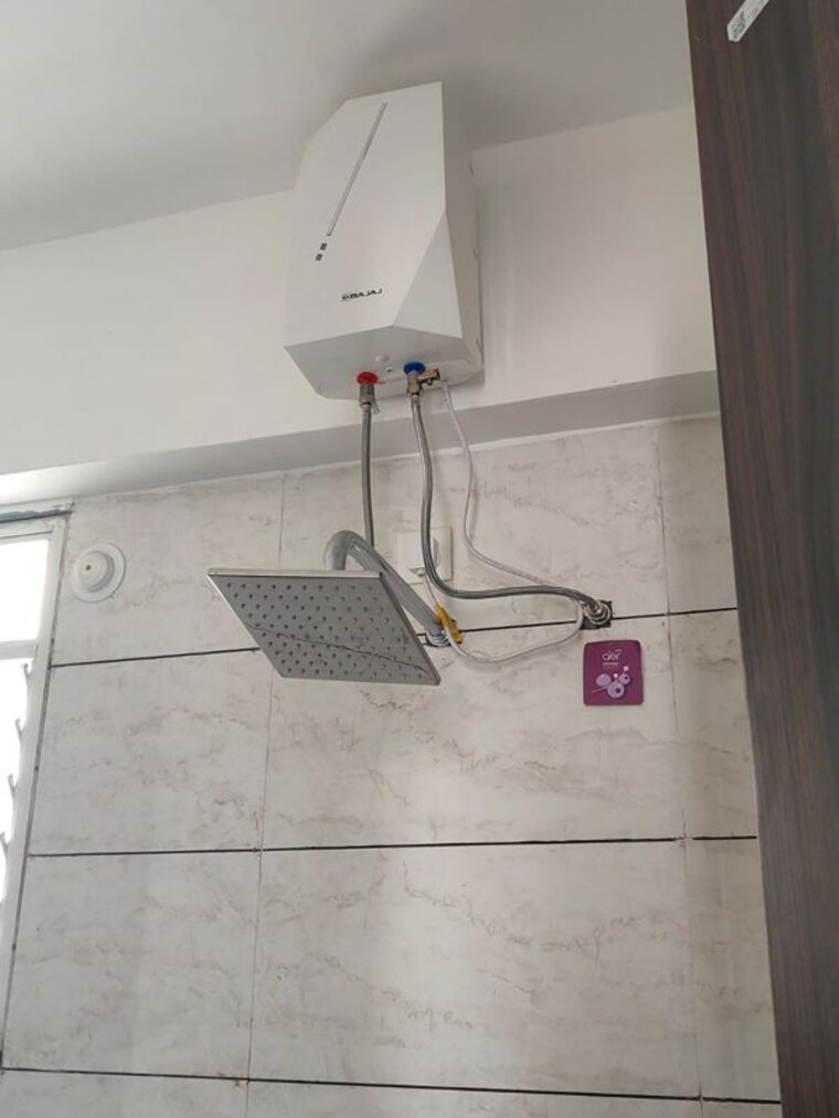 Bathroom, wakad 2 Bedroom 850 Sq.Ft. Apartment In Wakad Pune 9775279