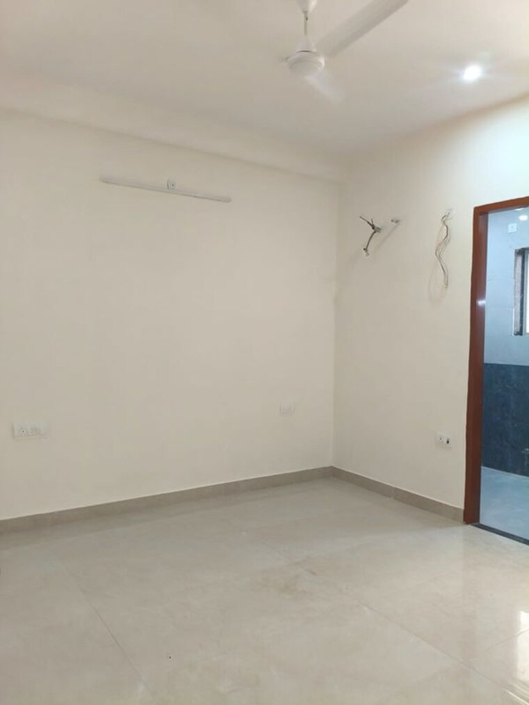 Room, unitech-ivory-towers 2.5 Bedroom 1675 Sq.Ft. Apartment In Sector 40 Gurgaon 9775325